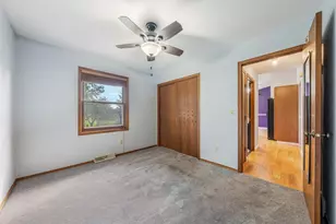 729 Farmington Ave, Oshkosh, WI 54901 - Photo 32