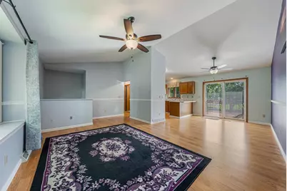 729 Farmington Avenue, Oshkosh, WI 54901 - Photo 28