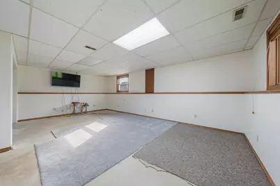 729 Farmington Avenue, Oshkosh, WI 54901 - Photo 36