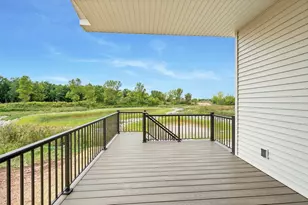313 Deer Shed Trl, Green Bay, WI 54311 - Photo 10