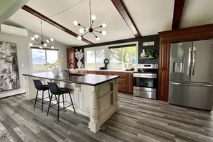 N5551 7 Hills Rd, Fond du Lac, WI 54937 - Photo 6