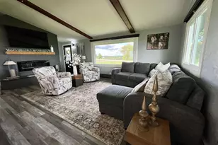 N5551 7 Hills Rd, Fond du Lac, WI 54937 - Photo 8