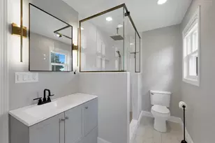 2485 Van View Ct, Green Bay, WI 54311 - Photo 48