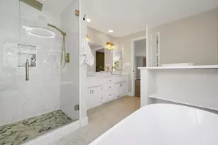 2485 Van View Ct, Green Bay, WI 54311 - Photo 34