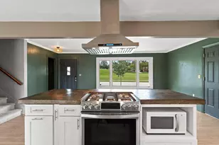 654 Cedar St, Neenah, WI 54956 - Photo 14