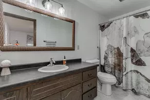 2317 W Applegate Dr, Appleton, WI 54914 - Photo 16