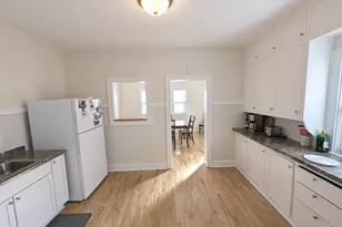 719 W 6th Ave, Oshkosh, WI 54902 - Photo 14