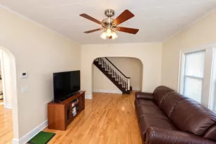 719 W 6th Ave, Oshkosh, WI 54902 - Photo 8