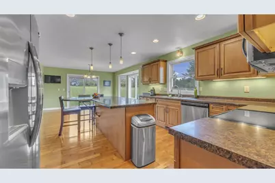 7611 Fairway Lane, West Bend, WI 53090 - Photo 14