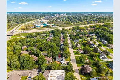 1498 Parkway Drive, Green Bay, WI 54304 - Photo 20