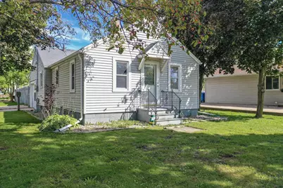 1722 W Murdock Avenue, Oshkosh, WI 54901 - Photo 18