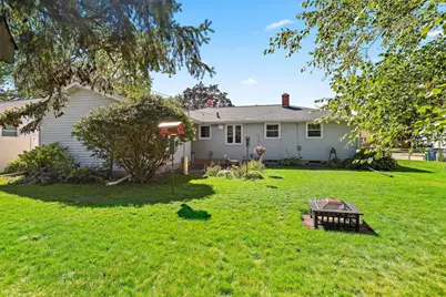 1086 Thorndale Street, Green Bay, WI 54304 - Photo 34