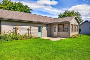 W6561 Cedar Ln, Greenville, WI 54913 - Photo 40