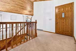 W6561 Cedar Ln, Greenville, WI 54913 - Photo 8