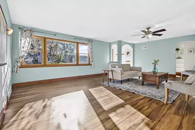 421 S Lake Street, Neenah, WI 54956 - Photo 8