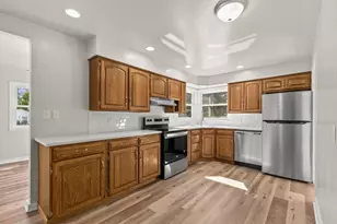 272 17th St, Fond du Lac, WI 54935 - Photo 6