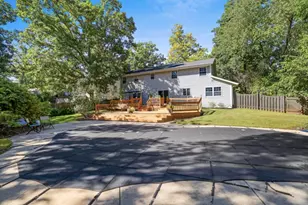 425 E Fox Run Cir, Green Bay, WI 54311 - Photo 64