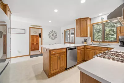 N7869 Lakeshore Drive, Fond du Lac, WI 54937 - Photo 18