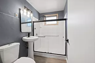 1627 Smith St, Green Bay, WI 54302 - Photo 24