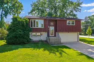 2308 Jubilee Dr, Green Bay, WI 54311 - Photo 36