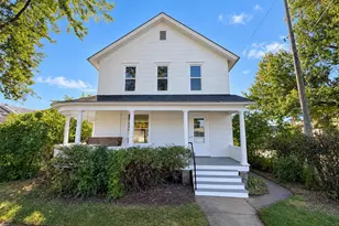 1009 16th St, Menominee, MI 49858 - Photo 1