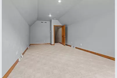 448 Harvest Road, Green Bay, WI 54302 - Photo 32
