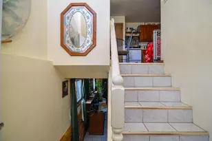 623 Victoria Ct, Green Bay, WI 54311 - Photo 2