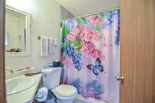623 Victoria Ct, Green Bay, WI 54311 - Photo 6