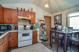 617 Victoria Ct, Green Bay, WI 54311 - Photo 16