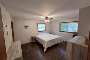 561 Wakefield Ave, Fond du Lac, WI 54935 - Photo 8