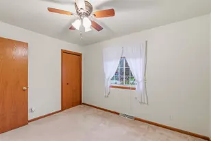 462 Rockrose Dr, Fond du Lac, WI 54935 - Photo 16