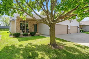 1815 E Sylvan Ave, Appleton, WI 54915 - Photo 2
