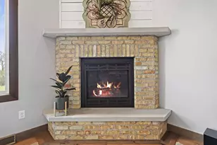 3551 Hickory Ridge Dr, De Pere, WI 54115 - Photo 14