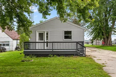 525 S Grove Street, Waupun, WI 53963 - Photo 2