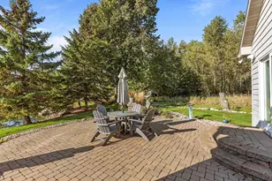3889 N Crosscreek Cir, Appleton, WI 54913 - Photo 38