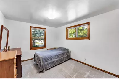 423 Bader Street, Green Bay, WI 54302 - Photo 14