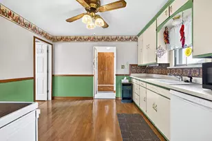 824 W Hawes Ave, Appleton, WI 54914 - Photo 8