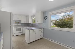 736 John St, Menasha, WI 54952 - Photo 10