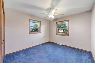 1233 Drews Drive, De Pere, WI 54115 - Photo 16