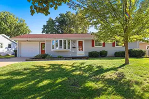 923 Amhart Dr, De Pere, WI 54115 - Photo 26