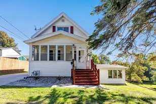 1911 S 13th St, Manitowoc, WI 54220 - Photo 20