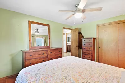 1417 Lindale Lane, Green Bay, WI 54313 - Photo 12