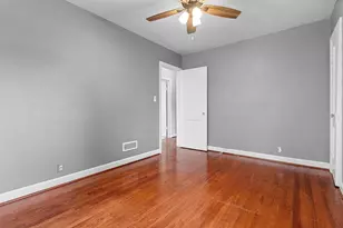 2241 LaFollette Ave, Manitowoc, WI 54220 - Photo 14