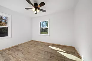 1449 Cass St, Green Bay, WI 54301 - Photo 10