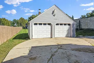 1449 Cass St, Green Bay, WI 54301 - Photo 26