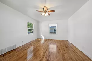 1449 Cass St, Green Bay, WI 54301 - Photo 4