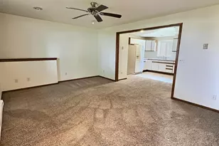 1642 Lincoln Ave, Omro, WI 54963 - Photo 4