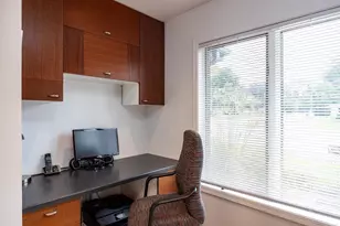 1936 E Murdock Ave, Oshkosh, WI 54901 - Photo 12