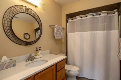 1936 E Murdock Avenue, Oshkosh, WI 54901 - Photo 50