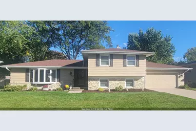708 Kensington Road, Neenah, WI 54956 - Photo 1